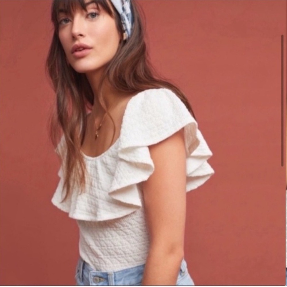 Anthropologie Top XS Off-the-Shoulder Ivory Ruffle Textured Boho Blouse Romantic